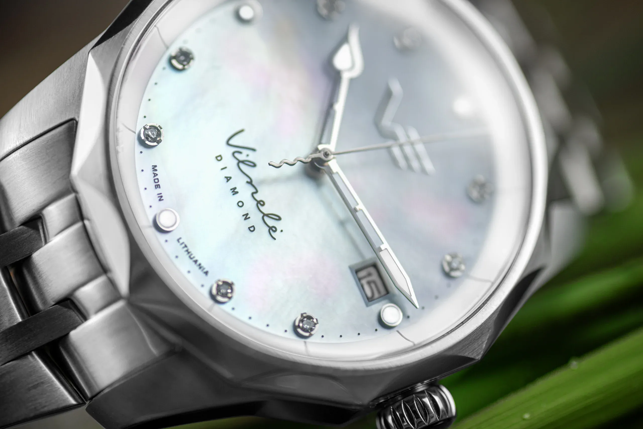 VS42-125A755 Set with the Stainless Steel Solid bracelet 4